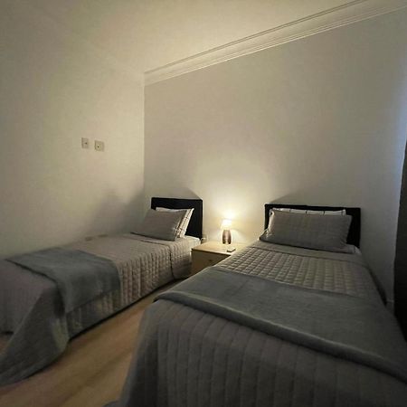 Linda Vista, Um Apartamento Por Andar, 3 Suites, 2 Garagens Balneário Camboriú 外观 照片